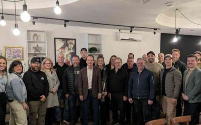 Serge Allard et les participants du point de presse le 30 octobre